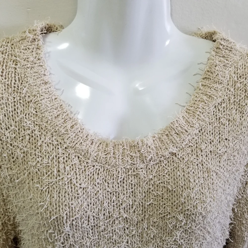 Alexis Womens Sweater Cropped Beige Cream Textured Tab Hue Side Slit Scoop M